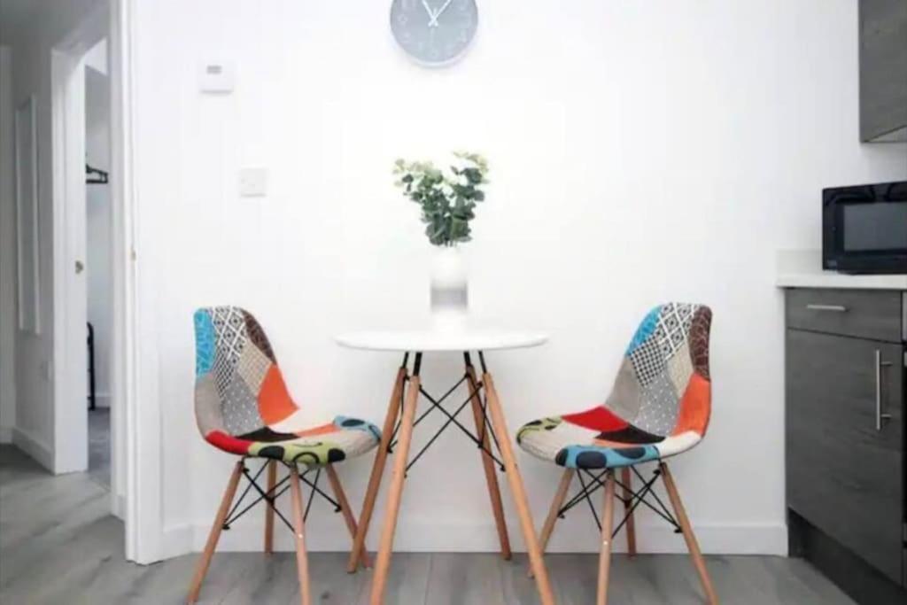Appartamento Luxury Redefined:Cardiff 1-Bed Esterno foto